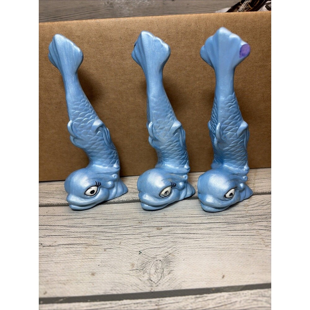 Vtg MCM Blue Handmade Blue Fish Shelf Sitter Pottery
